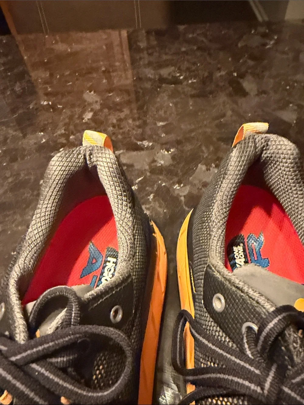 HOKA ONE ONE Challenger ATR 4 Trail Running Shoes Men’s Size 10 Black Orange